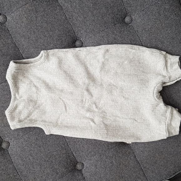 Organic Baby Gap Summer Romper - Picture 3 of 3